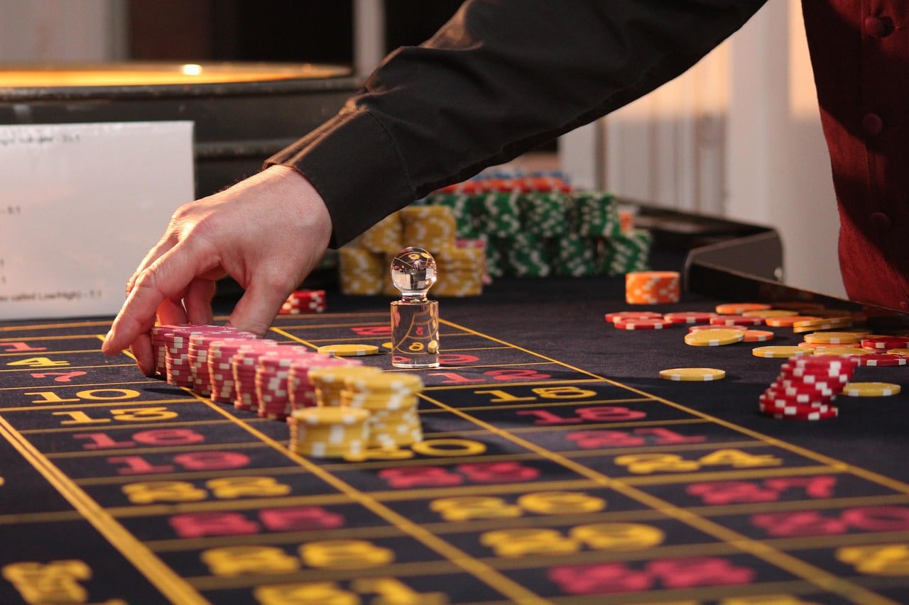 ello slot featured game showcase