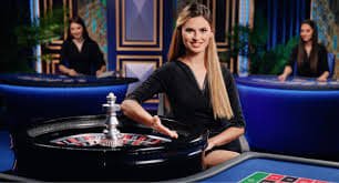 Studio Taruhan Langsung ello slot dengan meja Blackjack dan streaming HD multi-kamera